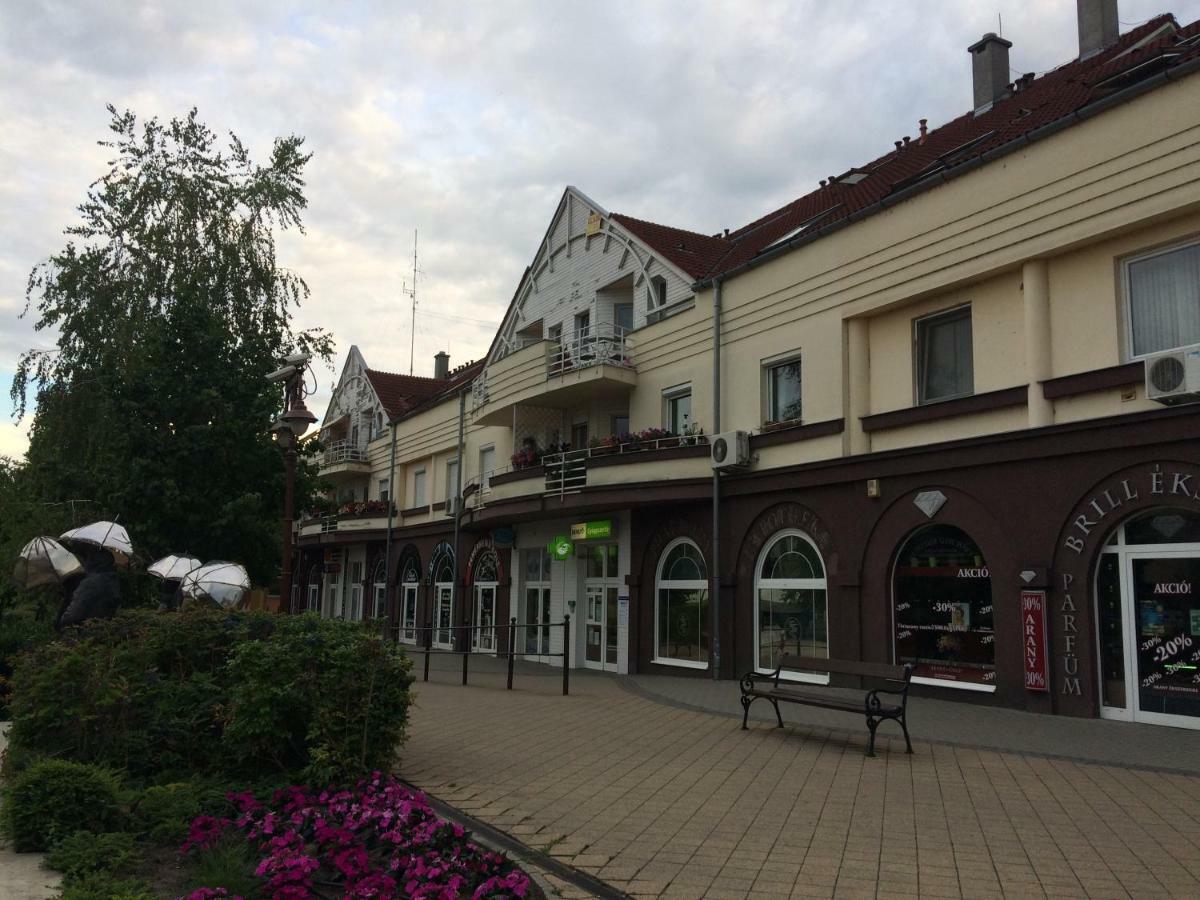 Mary Apartment Siófok Zewnętrze zdjęcie